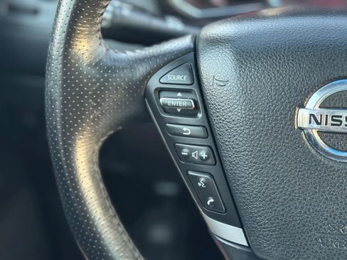 Used 2014 Nissan Murano LE w/ Platinum Edition Package image 12