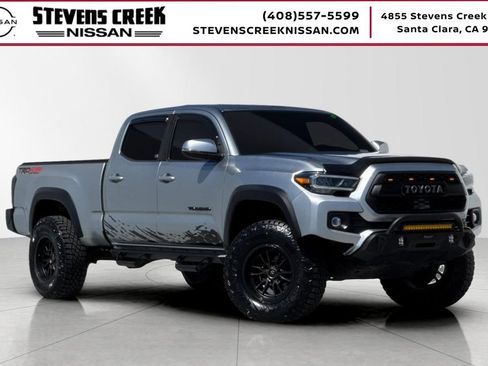 Used 2022 Toyota Tacoma TRD Off-Road w/ TRD Premium Off Road Package AWD/4WD image 1
