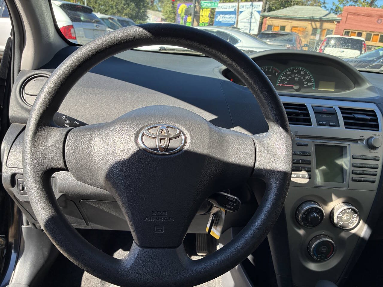 Used 2009 Toyota Yaris Sedan FWD image 13