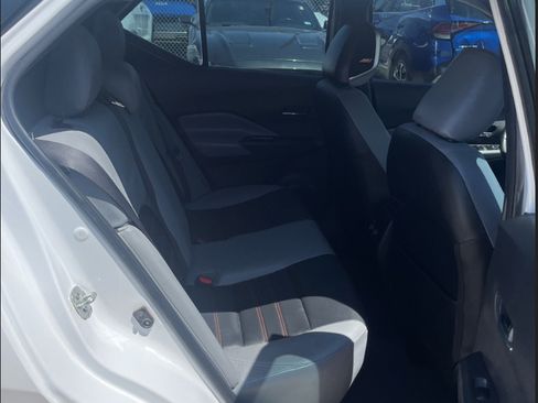 Used 2021 Nissan Kicks SR w/ SR Premium Package FWD image 23