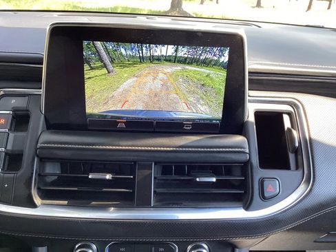 Used 2023 GMC Yukon SLT image 29