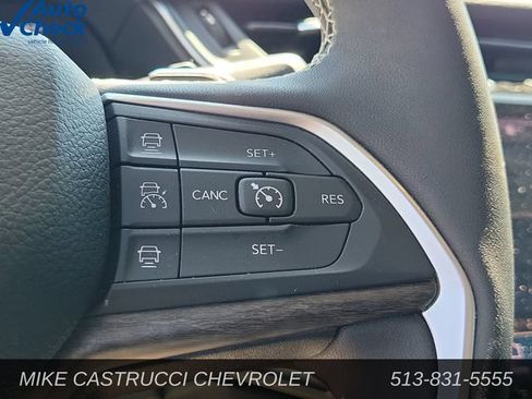 Used 2023 Jeep Grand Cherokee L Limited w/ Luxury Tech Group II AWD/4WD image 20