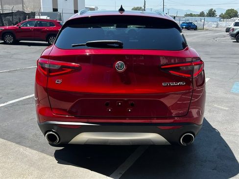 Used 2018 Alfa Romeo Stelvio Ti Lusso AWD/4WD image 6