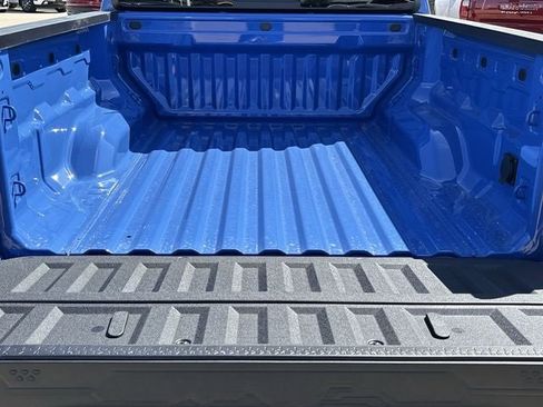 New 2026 GMC Canyon Elevation w/ Convenience Package image 23