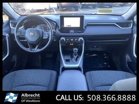 Used 2024 Toyota RAV4 XLE image 23