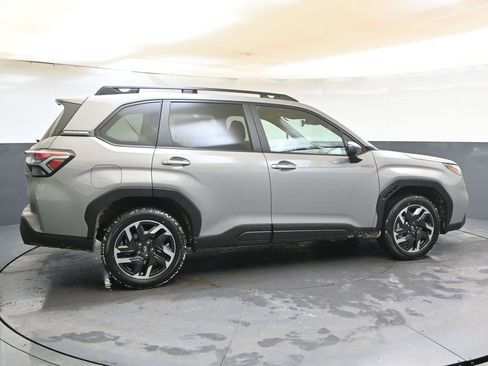 New 2025 Subaru Forester Premium image 6