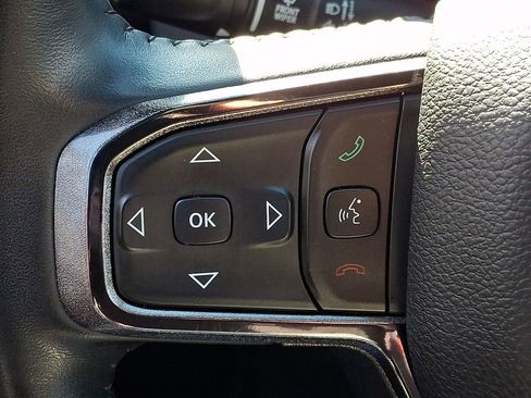 Used 2023 RAM 1500 Big Horn image 24