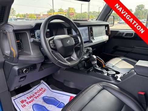 Used 2024 Ford Bronco Badlands image 4