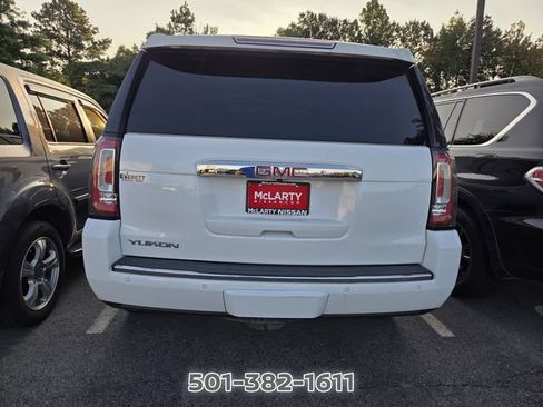 Used 2019 GMC Yukon Denali w/ Denali Ultimate Package AWD/4WD image 3