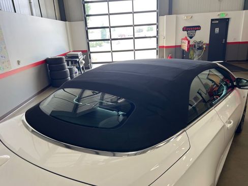 Used 2019 Buick Cascada Premium image 95