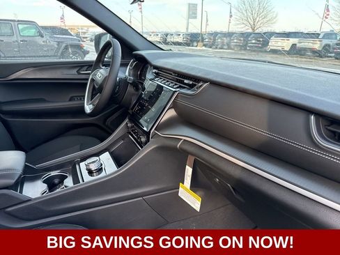 New 2025 Jeep Grand Cherokee Laredo X image 48