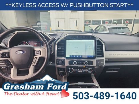 Used 2022 Ford F250 Lariat w/ Black Appearance Package image 20