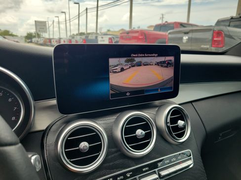 Used 2019 Mercedes-Benz C 300 Sedan image 29