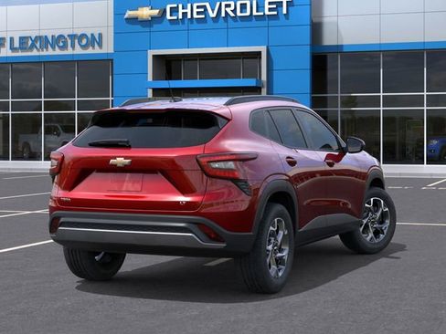 New 2026 Chevrolet Trax LT image 4