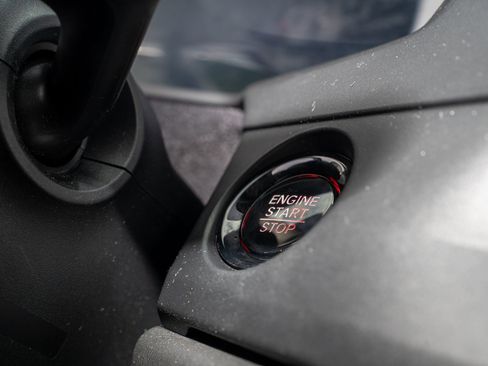 Certified 2025 Honda Accord SE image 31