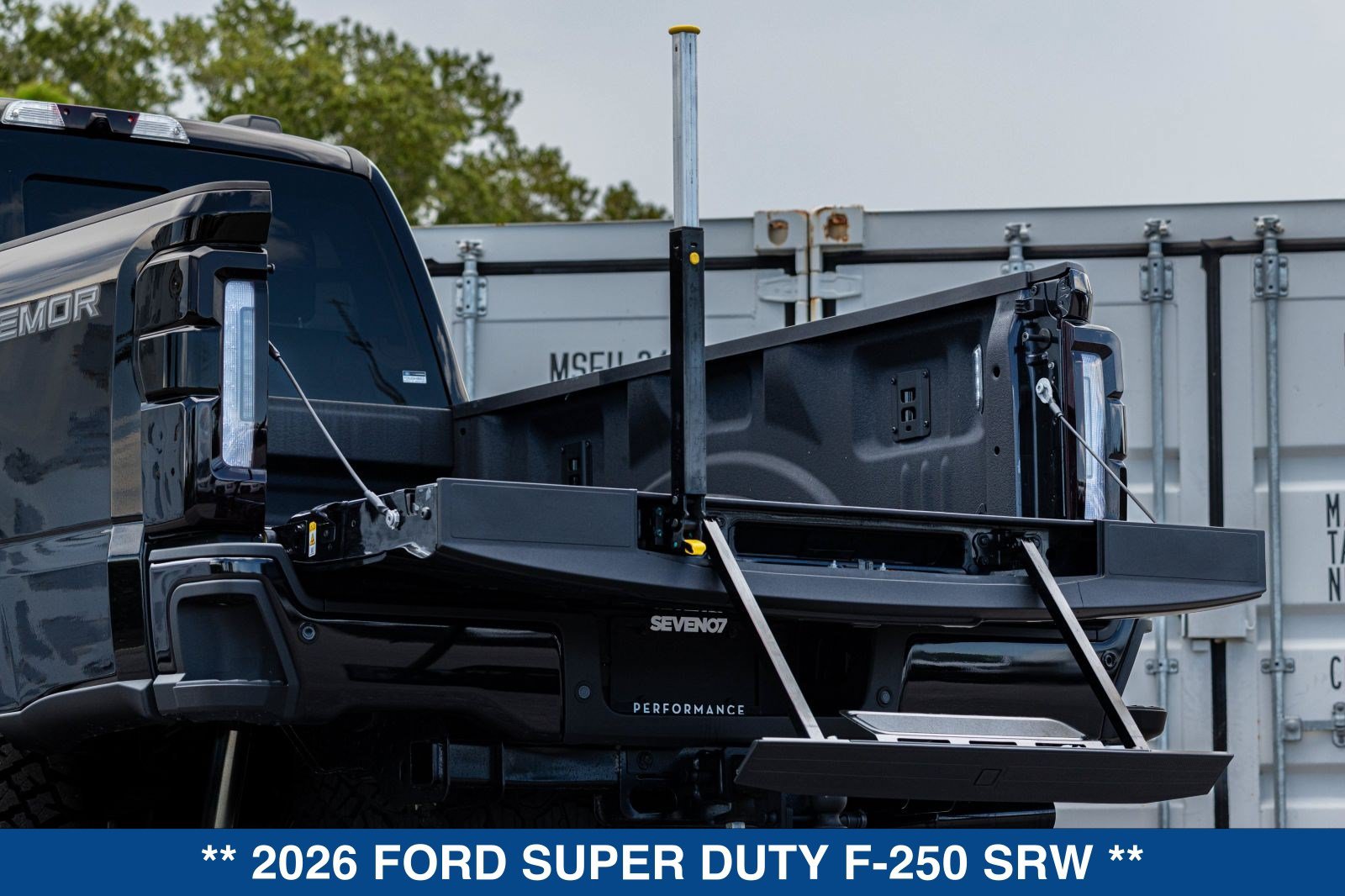 New 2026 Ford F250 Platinum w/ Tremor Off-Road Package AWD/4WD image 46