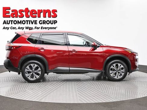 Used 2021 Nissan Rogue SV w/ Premium Package AWD/4WD image 4