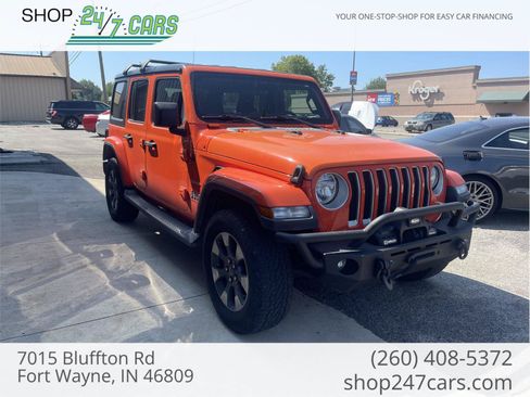Used 2018 Jeep Wrangler Unlimited Sahara w/ Cold Weather Group AWD/4WD image 1