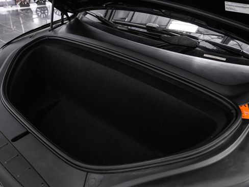 Used 2022 Tesla Model X Plaid image 55