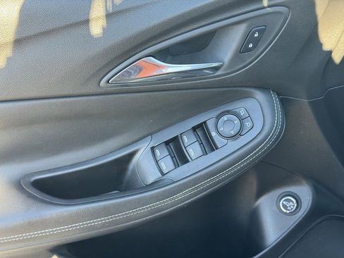 Used 2023 Buick Encore GX Select w/ Sport Touring Package image 21