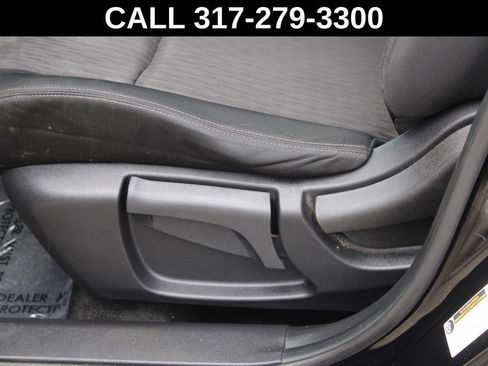 Used 2019 Nissan Rogue S AWD/4WD image 16