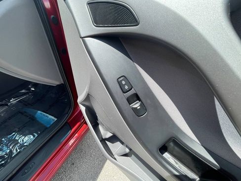 Used 2016 Hyundai Elantra SE w/ Option Group 02 image 20