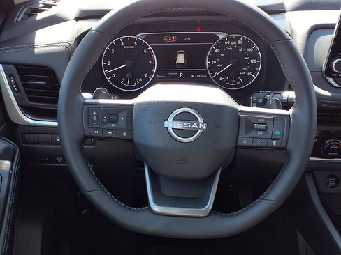 New 2026 Nissan Rogue SV FWD image 17