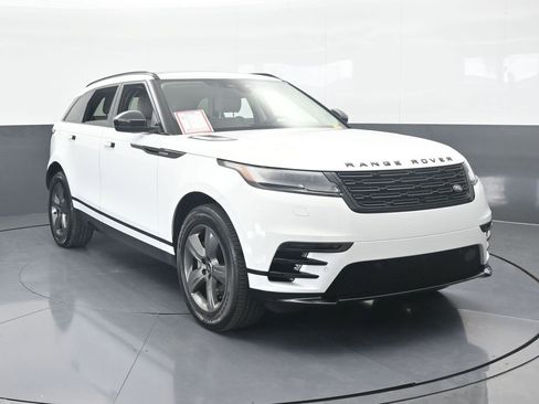Used 2025 Land Rover Range Rover Velar Dynamic SE image 9