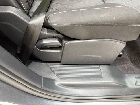 Used 2021 Volkswagen Atlas S image 21