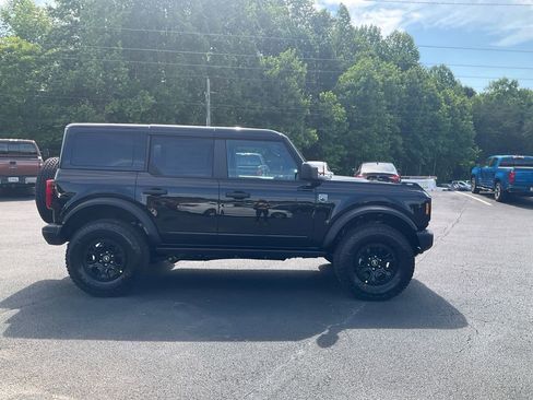 New 2026 Ford Bronco Big Bend w/ Black Diamond Package AWD/4WD image 4