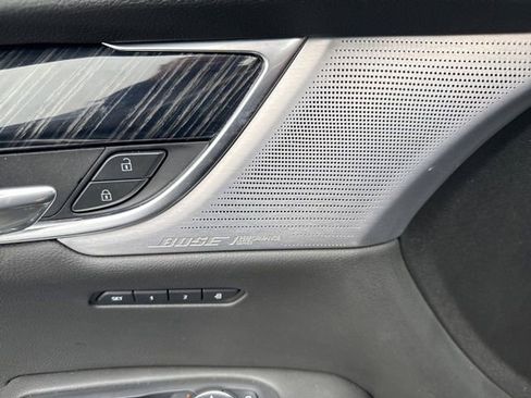 Used 2024 Cadillac XT6 Premium Luxury w/ Technology Package image 11