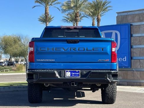 Used 2022 Chevrolet Silverado 1500 ZR2 w/ Technology Package image 7