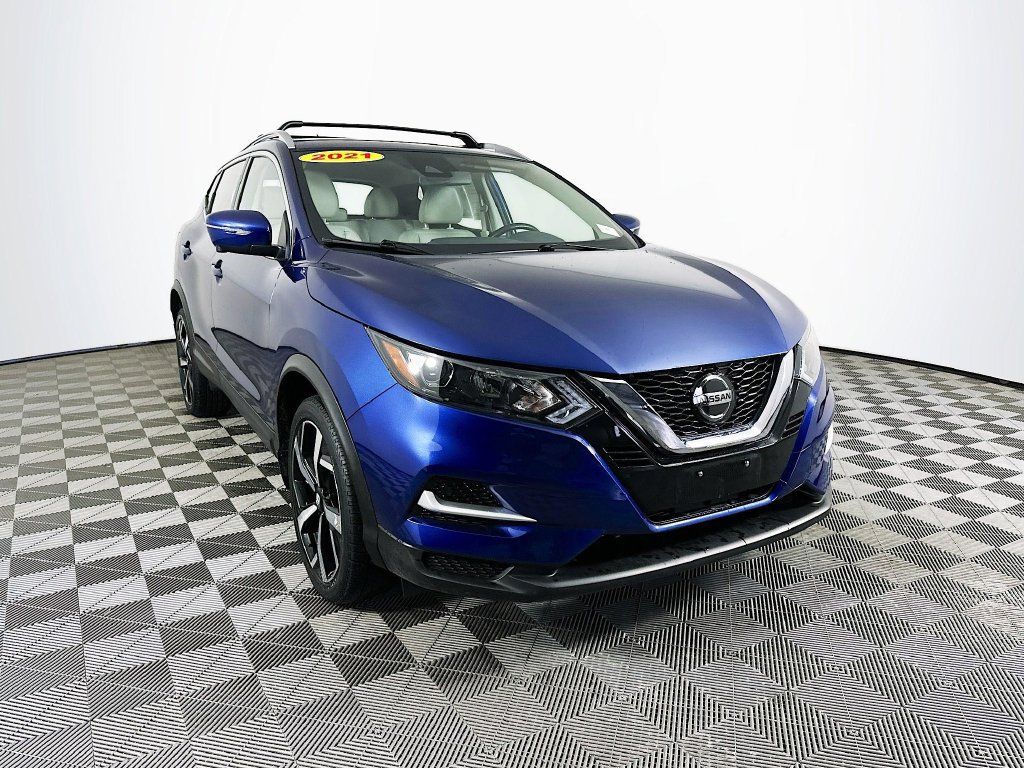 Certified 2021 Nissan Rogue Sport SL FWD image 2