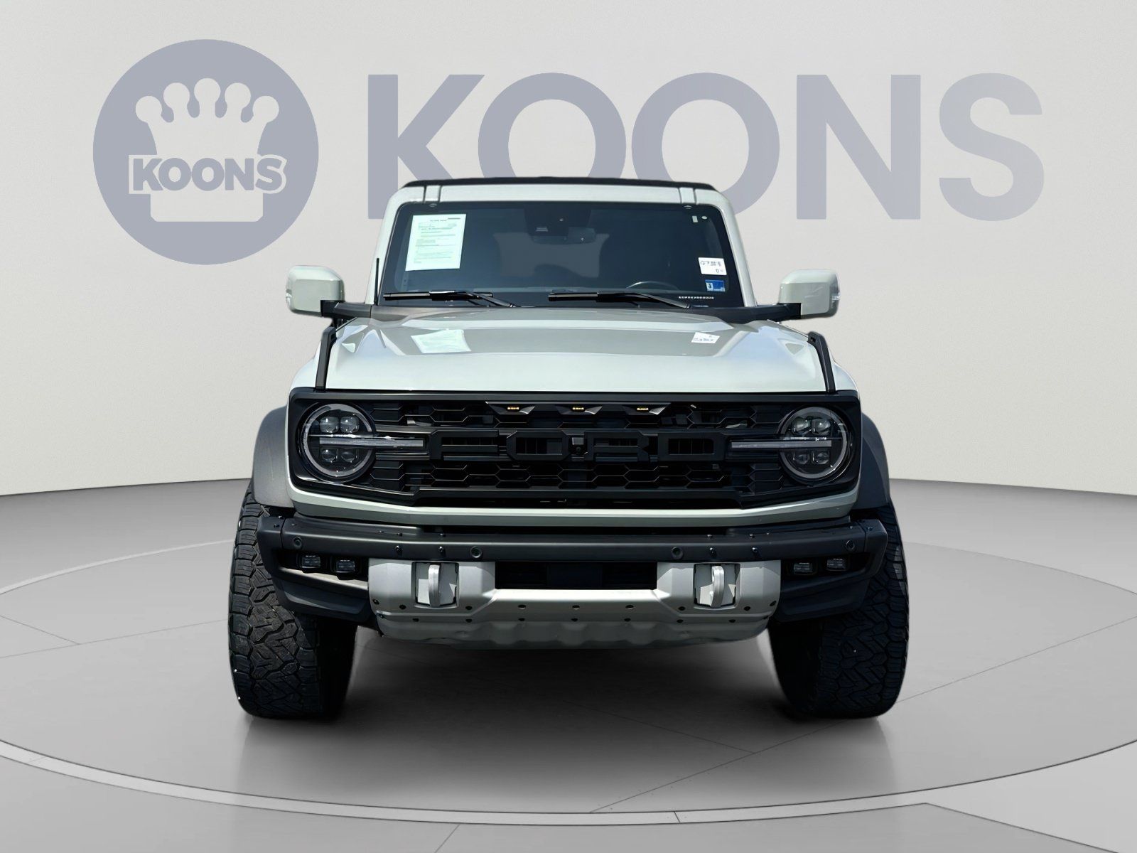 Used 2023 Ford Bronco Outer Banks w/ Sasquatch Package AWD/4WD image 4