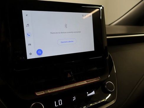 Certified 2025 Toyota Corolla SE image 22