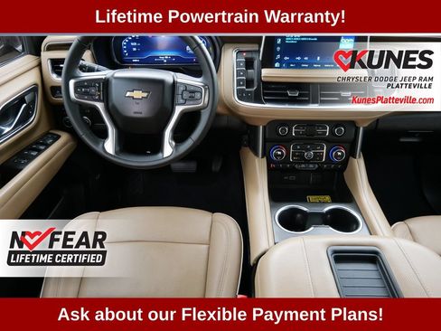 Used 2023 Chevrolet Suburban Premier AWD/4WD image 20
