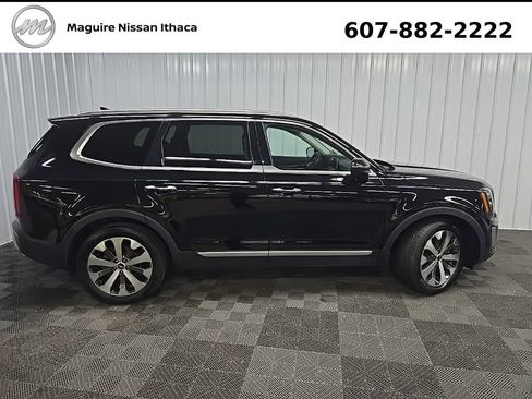 Used 2022 Kia Telluride SX AWD/4WD image 3