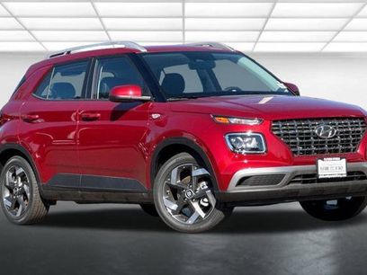 New 2025 Hyundai Venue SEL