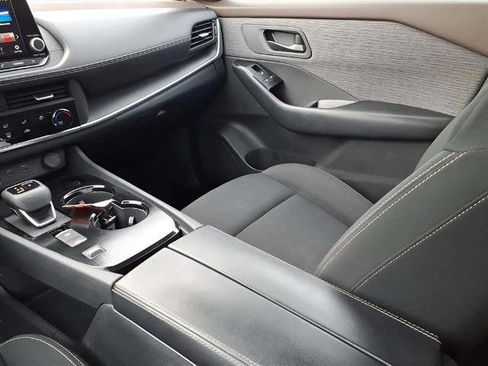 Certified 2023 Nissan Rogue S image 12