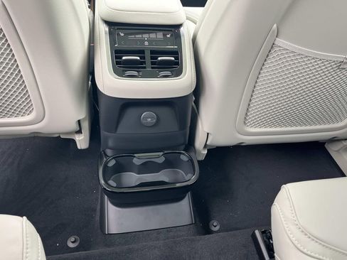 New 2026 Volvo XC90 T8 Ultra AWD/4WD image 17