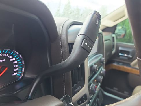Used 2018 GMC Sierra 1500 SLT w/ SLT Premium Package AWD/4WD image 23