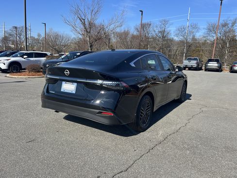 New 2026 Nissan Sentra SV image 5