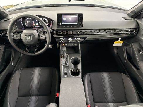 New 2026 Honda Civic Sport image 16