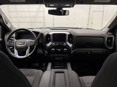 Used 2020 GMC Sierra 1500 Elevation w/ Elevation Value Package AWD/4WD image 13