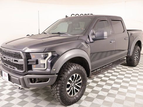 Used 2019 Ford F150 Raptor image 10