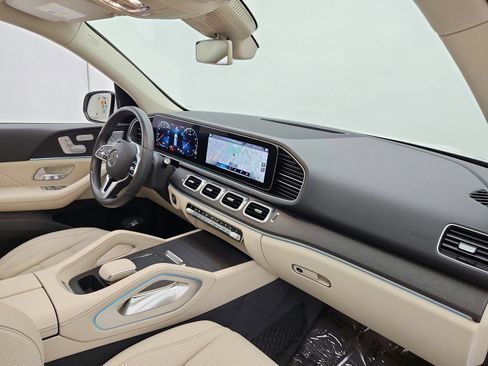 Used 2020 Mercedes-Benz GLE 350 4MATIC image 19