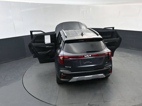 Certified 2024 Kia Seltos S AWD/4WD image 18