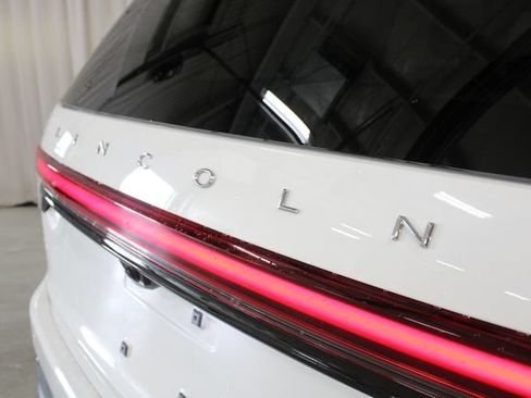 New 2026 Lincoln Aviator Reserve AWD/4WD image 61