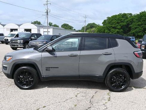 Used 2021 Jeep Compass Sport AWD/4WD image 4