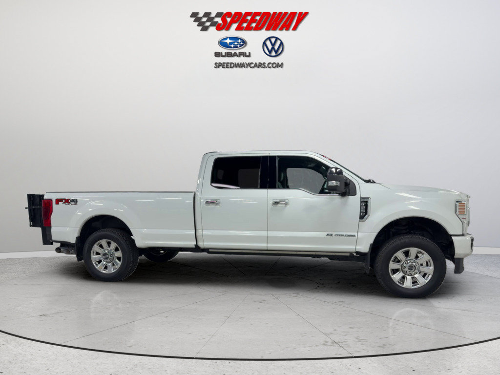 Used 2022 Ford F250 Platinum w/ FX4 Off-Road Package AWD/4WD image 4